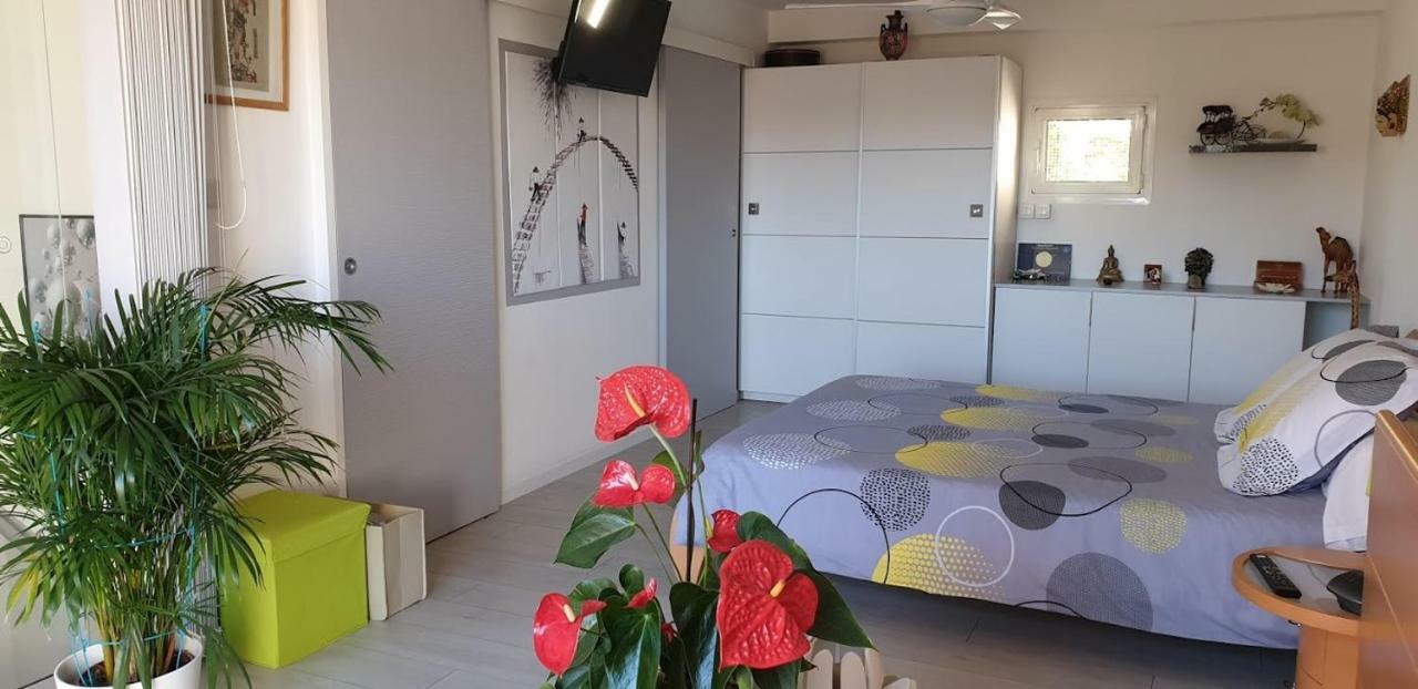 Chambres D'Hotes Chez Pat Et Nanou Six-Fours-les-Plages Luaran gambar